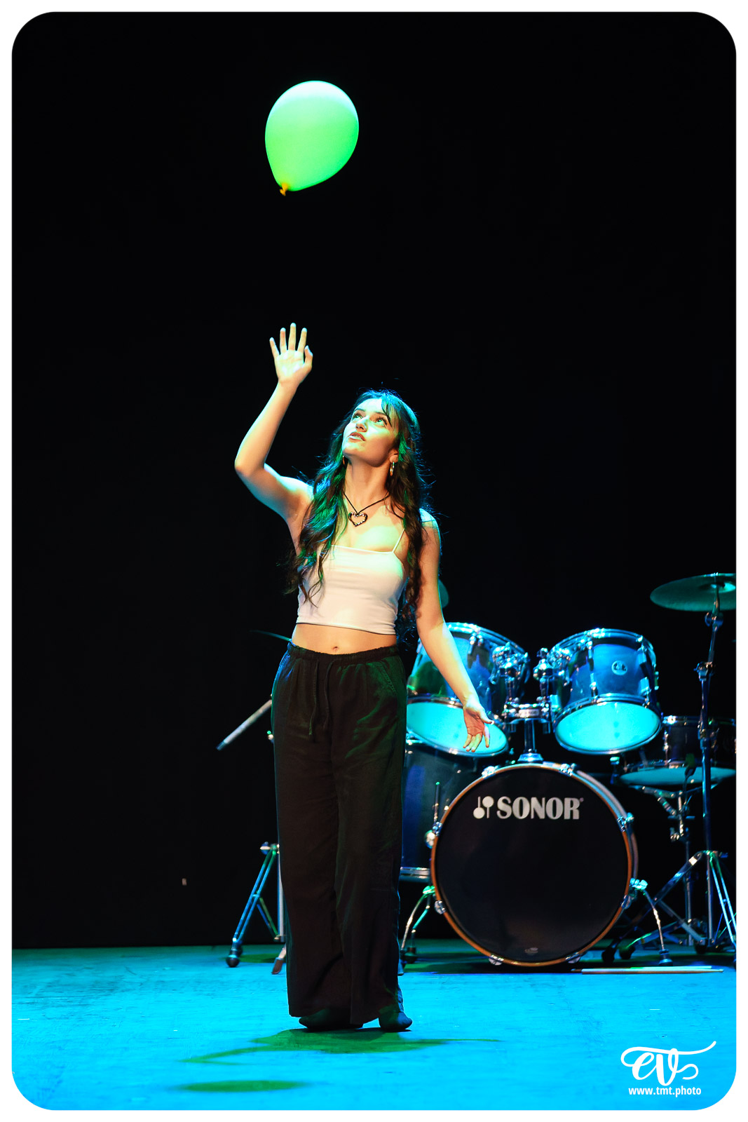 MAIS SONGEONS À RÉPÉTER S'IL VOUS PLAIT !